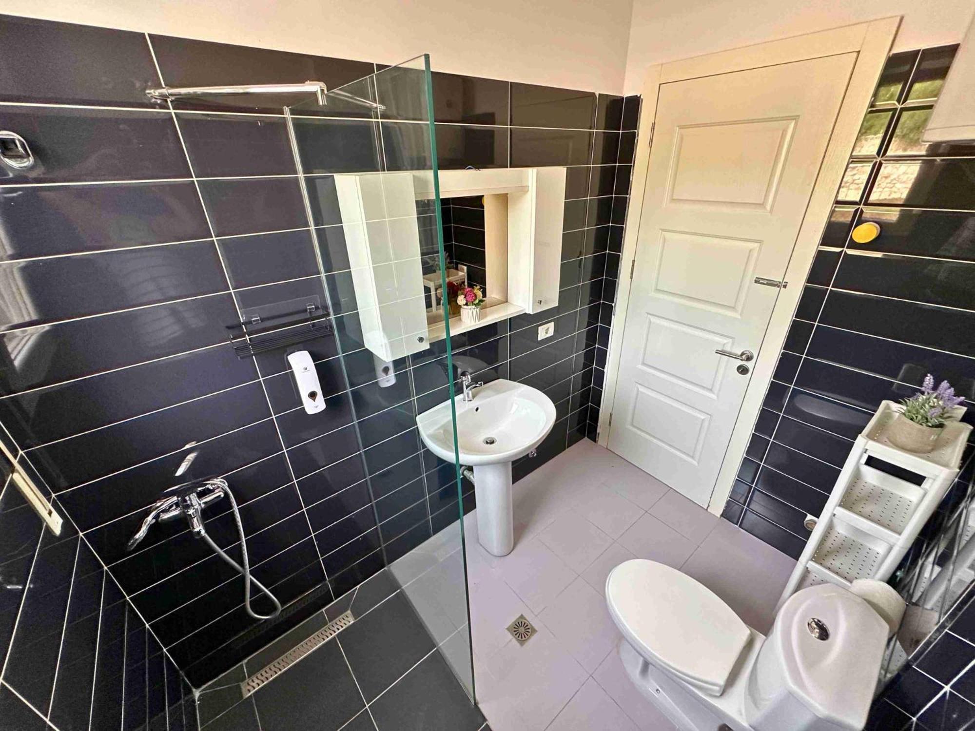 Tropicana Apartments Dhërmi Екстериор снимка