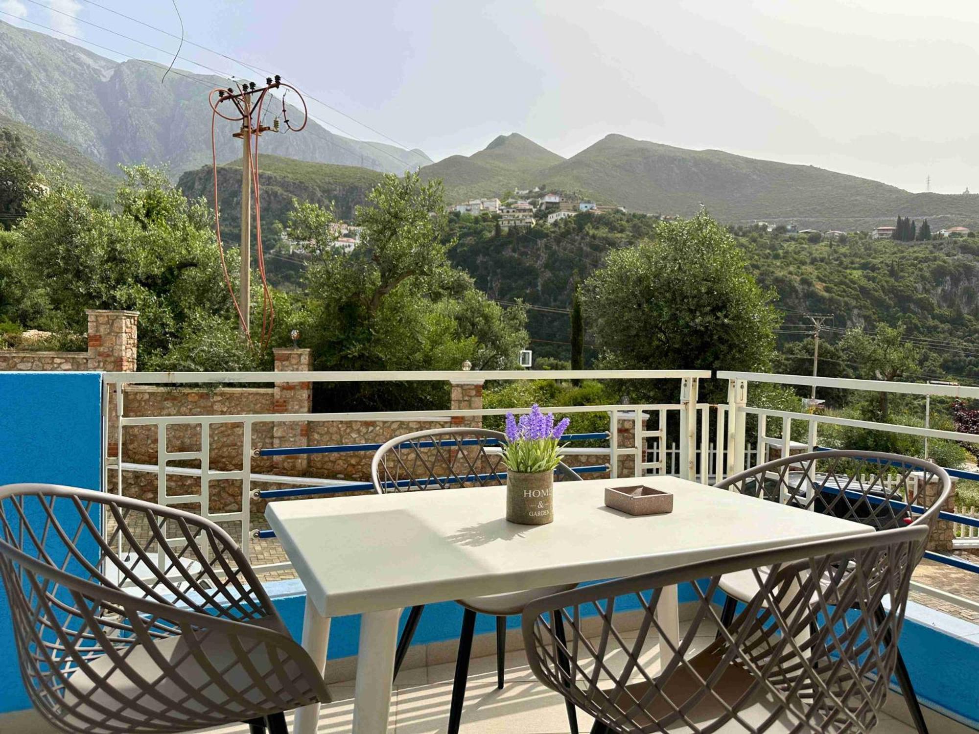 Tropicana Apartments Dhërmi Екстериор снимка