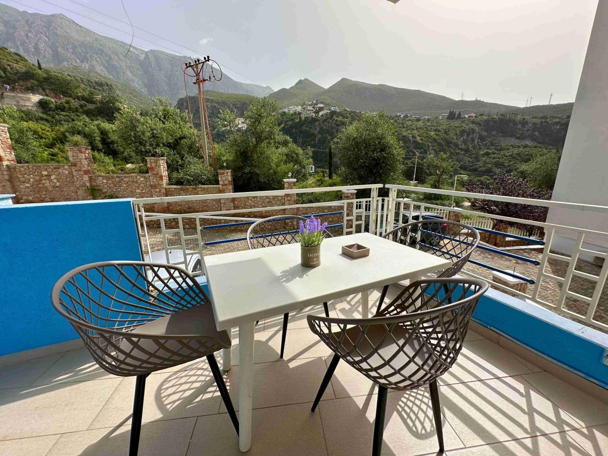 Tropicana Apartments Dhërmi Екстериор снимка